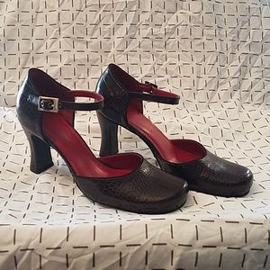 Kenneth Cole Reaction Brown Ankle Strap Heels